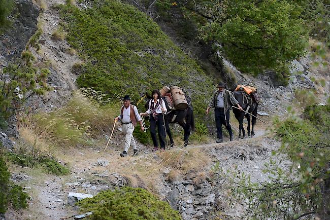 Wanderung des Vereins «Urchigs Terbil». 