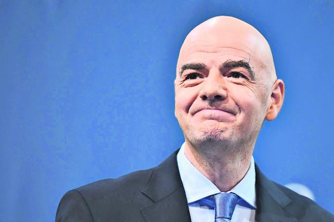 WM 2022. FIFA-Präsident Gianni Infantino spricht sich seit Wochen für eine Erhöhung der Teilnehmerzahl von 32 auf 48 Teams aus.