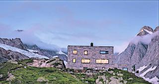 Gut besucht. Die Anenh&uuml;tte im L&ouml;tschental war im Sommer 2016 erneut ein beliebtes Ausflugsziel f&uuml;r Bergg&auml;nger. 