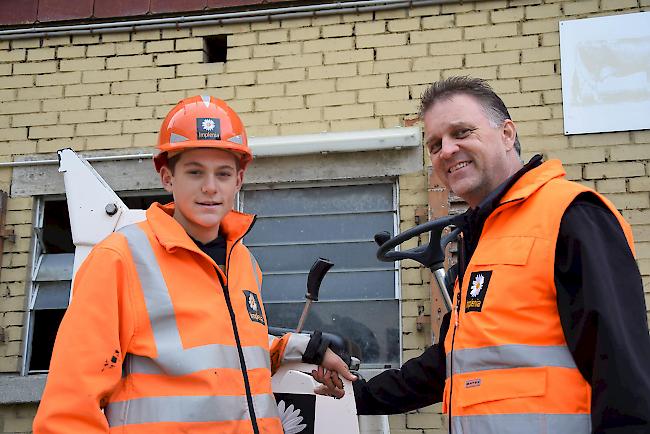 Lernender Michel Escher (l.) und sein Lehrmeister Sacha Hildbrand.