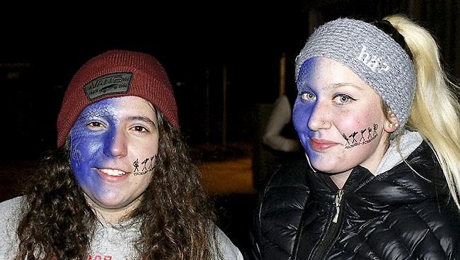 Stephanie Rodrigues (17) aus Susten und Margot Grichting (18) aus Leukerbad.