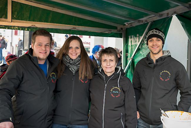 Michael Salzmann (27) aus Naters, Svenja Wicht (28), Marlis Truffer (53) und Michael Bellwald (24), alle drei aus Brig-Glis