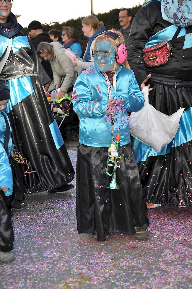 Mehr als 1000 Kinder marschierten durch "Narvik".