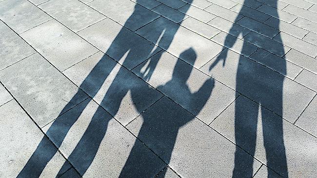 Das Amt für Kindesschutz sucht Pflegefamilien.