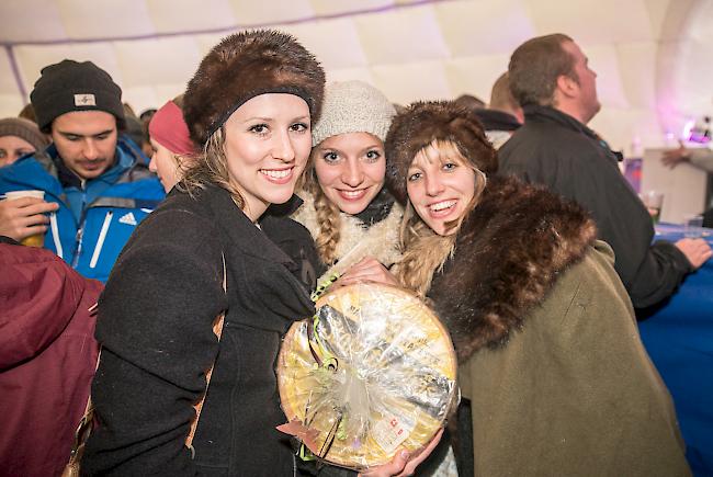 Eindrücke vom Volksfest in der Iglu-Bar