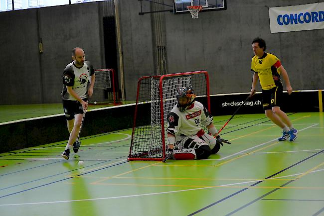 Die Blacknosesheep in den weiss-schwarzen Shirts spielen im Cupfinal gegen Pfynland.