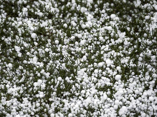 Hagel hatte einen Hang in Bewegung gesetzt. (Symbolbild)