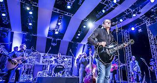 Der K&ouml;nig der Liebeslieder Michael Bolton bescherte dem Publikum einen emotionsgeladenen Abend.