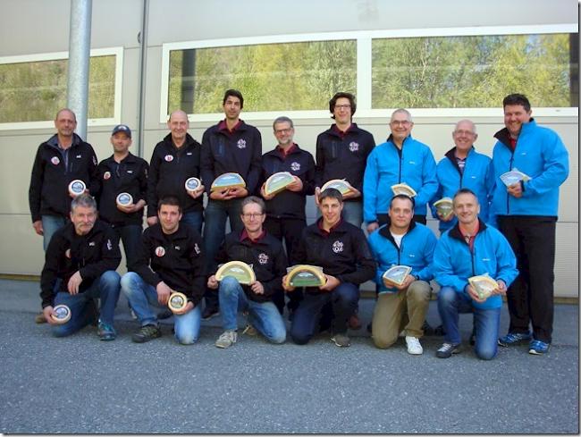 Siegertrio Feld A (Sportwaffen): Betten-Aletsch vor SSZ Chalchofen Brix (rechts) und Visp-Eyholz (links). 