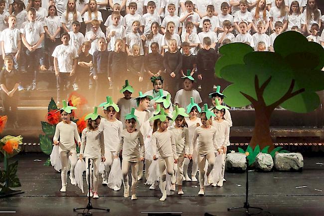 Aufgeführt wird das Musical "Winnie Wackelzahn" von der Primarschule Visp Sand Süd.