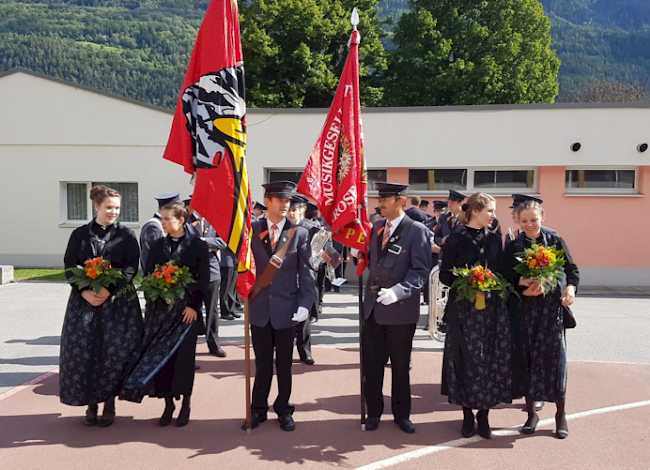 Impressionen vom Bezirksmusikfest Westlich Raron.