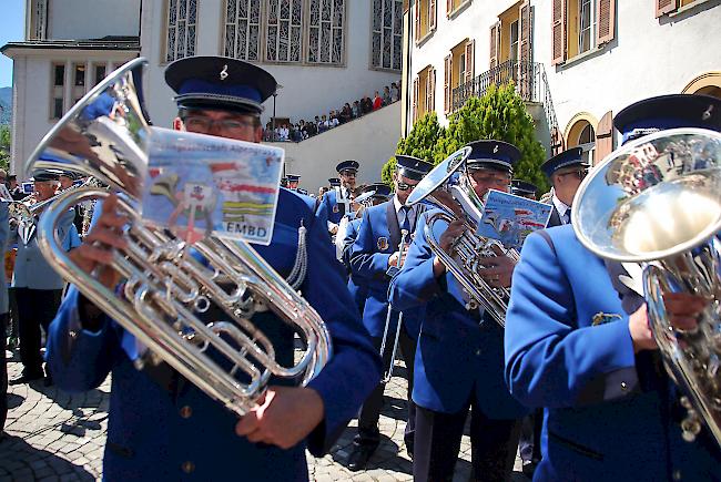 Eindrücke vom Bezirksmusikfest in Visp