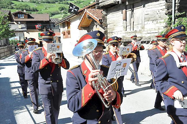 Impressionen vom Bezirksmusikfest in Salgesch.