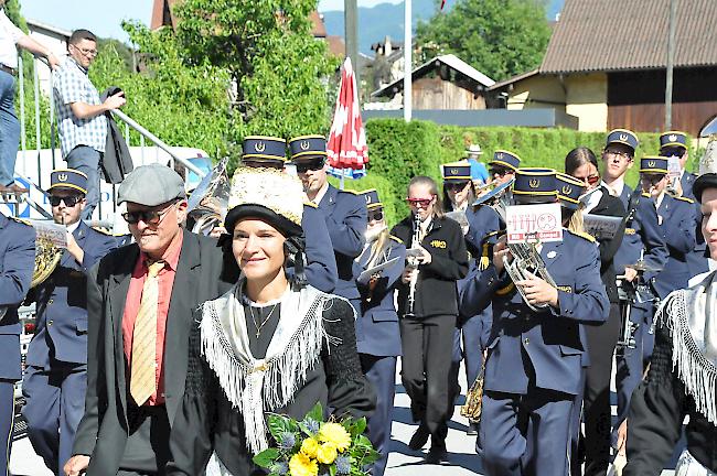 Impressionen vom Bezirksmusikfest in Salgesch.