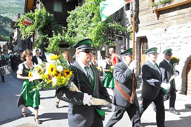 Impressionen vom Bezirksmusikfest in Salgesch.