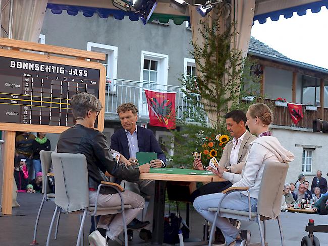 Im Mittelpunkt der Sendung stand das Jassen der beiden Aargauer Gemeinden Klingnau und Wohlen.