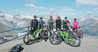Die Gruppe &laquo;Rock the hill&raquo; bei einem Trainingsausflug.