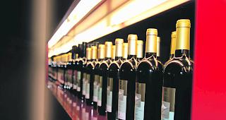 Hilfsmassnahme. Bis zu zehn Prozent Traubengut aus anderen Schweizer Regionen darf in gewissen Walliser Weinen 2017 enthalten sein.  