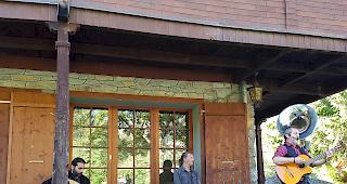 &laquo;Walliser Seema&raquo; bei &laquo;klangland&raquo;: Mitreissend war, was die Band dem Publikum bot.