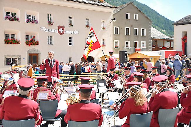 Beim anschliessenden Dorffest sorgte u.a. die lokale Musikgesellschaft "Bleiken" für gute Atmosphäre.