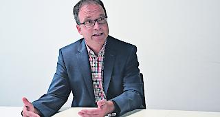 Mehr IV-Bez&uuml;ger mit psychischer Behinderung. &laquo;Die Entwicklung geht wohl noch weiter&raquo;, sagt Martin Kalbermatten, Direktor der Kantonalen IV-Stelle.  