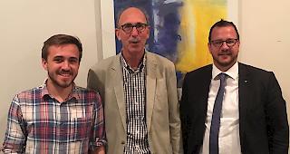 Matthias Hildbrand, Pr&auml;sident Junge CVPO, Anton Andenmatten, Pr&auml;sident CVPO, und Philipp Matthias Bregy, Fraktionschef CVPO (von links)