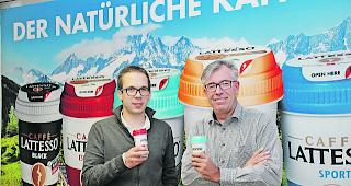 Auf Erfolgskurs. Cremo-Generalsekret&auml;r Thomas Zwald (rechts) und Fr&eacute;d&eacute;ric M&eacute;trailler, Betriebsleiter am Standort Siders, freuen sich &uuml;ber die steigenden Produktionszahlen.  