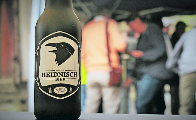 Trinkbereit. Am letzten Wochenende konnte die Bevölkerung von St. German das «Heidnischbier» verkosten.  