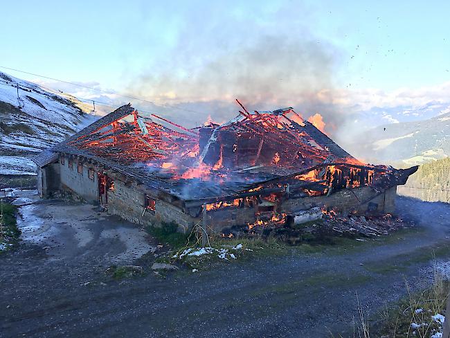 Am Donnerstag ist in einer Alpstallung in Champoussin Feuer ausgebrochen.