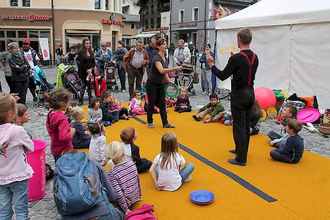 Die «Compagnie Digestif» unterhielt die Kinder mit einem Zirkusatelier.