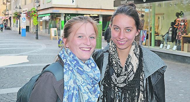 Rebecca Schäfers (19) aus Naters und Anja Jeitziner (21) aus Bellwald.