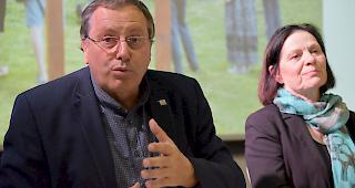 Staatsr&auml;tin Esther Waeber-Kalbermatten und Jacques Cordonier, Chef der Dienststelle f&uuml;r Kultur, zeigten sich zufrieden mit dem Verlauf von &laquo;Art en partage &ndash; kulturelle Teilhabe&raquo;.