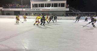 Ein Derby zwischen Saastal und Siders &ndash; wie hier im Oktober 2017 &ndash;&nbsp;wird es im Playoff-Viertelfinal nicht geben.