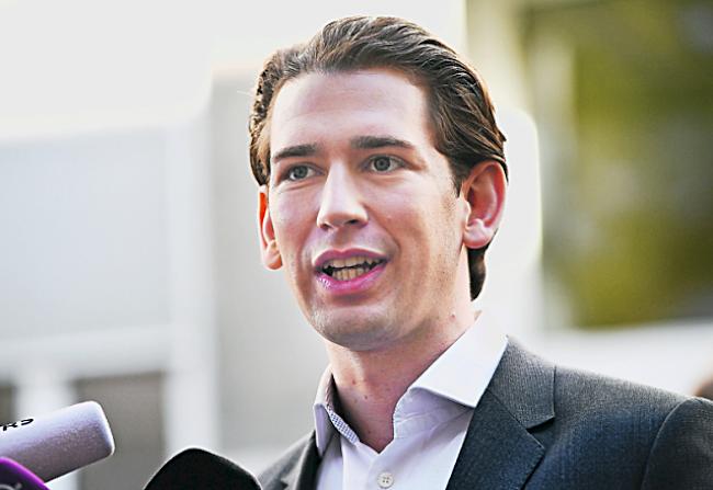 Der Alt-Bundeskanzler Sebastian Kurz wird bezichtigt, in den 1990er-Jahren als Kinderpornodarsteller tätig gewesen zu sein