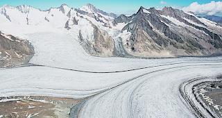 Die Unesco-Weltnaturerbe (im Bild der Konkordiaplatz im Weltnaturerbe Jungfrau-Aletsch) in der Schweiz sollen rechtlich besser abgesichert werden.