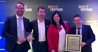 Reto Poltera, Steffen Ritter, Rebecca Brigger und Pascal Zurbriggen bei der Preisverleihung.