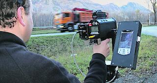 Der Staatsrat will nicht, dass die Polizei vor Geschwindigkeitskontrollen warnen muss.