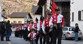 Impressionen vom Trichj&auml;r-Umzug in Turtmann