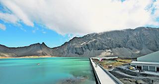 Ihr Abgeltungs-Geld wert. Die Grosswasserkraft, hier der Muttsee beim Pumpspeicherwerk Limmern.  