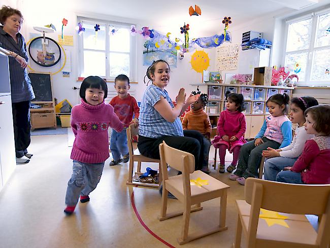 Die Schaffung neuer Plätze zur Kinderbetreuung soll weiterhin mit Bundesgeldern unterstützt werden. (Symbolbild)