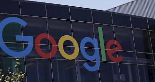 Der Google-Mutterkonzern Alphabet ist wegen seines Umgangs mit sexueller Bel&auml;stigung von zwei Aktion&auml;ren verklagt worden.