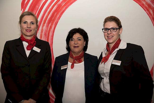 Claudia Lötscher (39), Rita Zuber (58) und Jenny Fux (28), alle aus Naters.