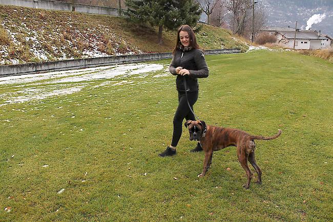 Prachtexemplar. Larissa Zanoni mit ihrem Bronco beim Training.