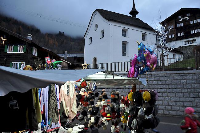 Impressionen vom Gommer Adventsmarkt.