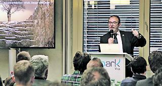 Vermarktung. Beat Ambord referierte als Gastredner am ersten Oberwalliser InnoVibe-Anlass. Thema war die Vermarktung in Zeiten der fortschreitenden Digitalisierung. 