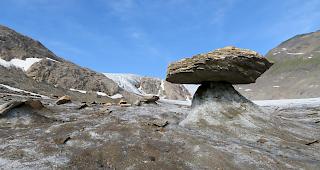 Die Eismassen der Gletscher werden immer kleiner. Laut einer aktuellen Studie ist die Gletscherschmelze unaufhaltbar. (Im Bild der Griessgletscher im Sommer 2017). 