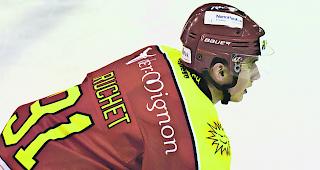 Siders-Verteidiger Valentin Baruchet musste nach 39 Minuten unter die Dusche.