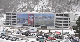 Das neue Parkhaus bei der Talstation Betten bietet Platz f&uuml;r 659 Fahrzeuge.