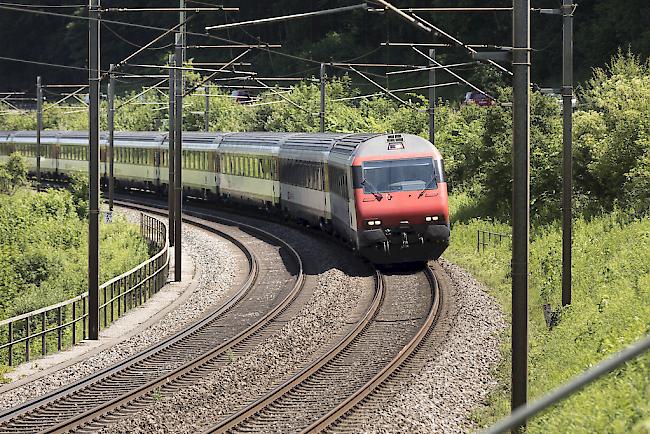 Die Verbesserung der verkehrstechnischen Erschliessung der alpinen Regionen, des Jurabogens und der ländlichen Räume ist für die SAB ein zentrales Anliegen. 