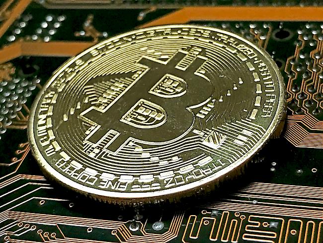 Die EU-Kommission will Bitcoin-Regulierung vorantreiben. 